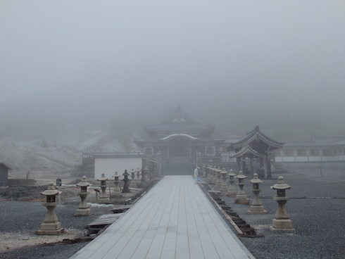 霊場恐山　地蔵殿